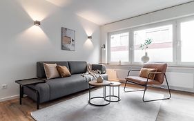 Modern & Minimal - Design-Apartment In Stadtmitte